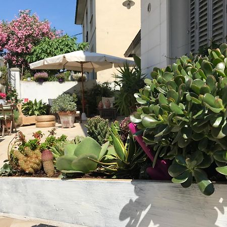 hotel lisà Viareggio Esterno foto