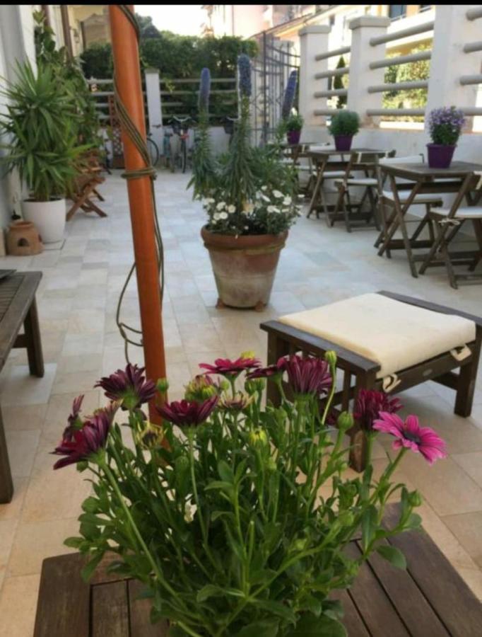 hotel lisà Viareggio Esterno foto