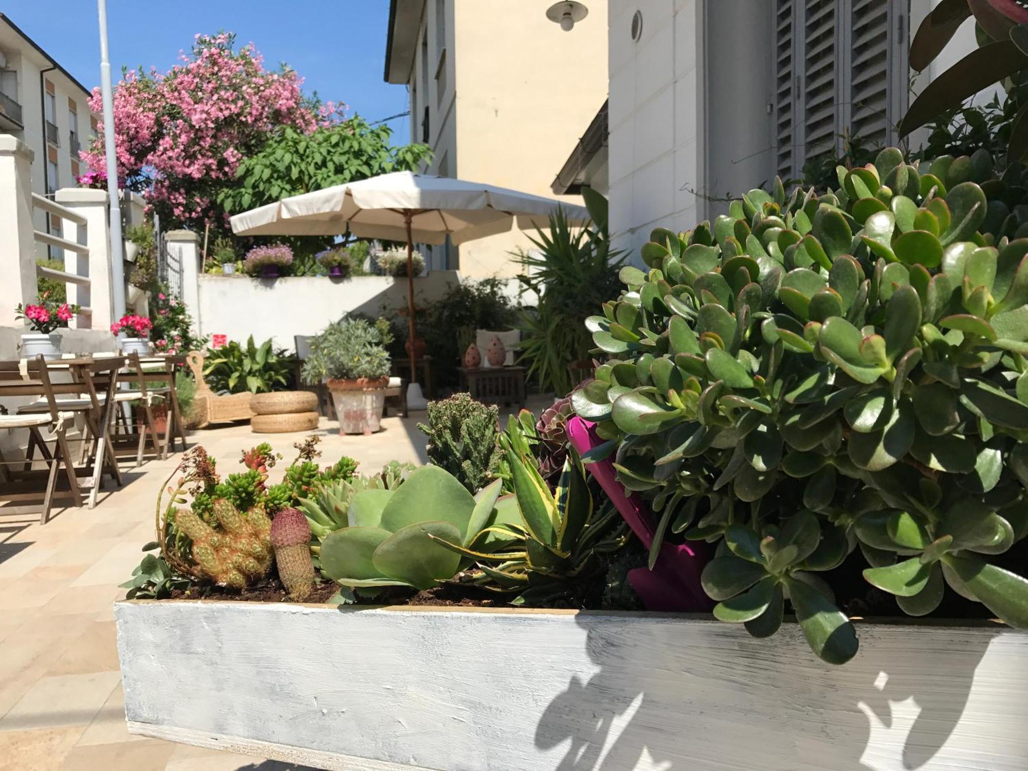 hotel lisà Viareggio Esterno foto