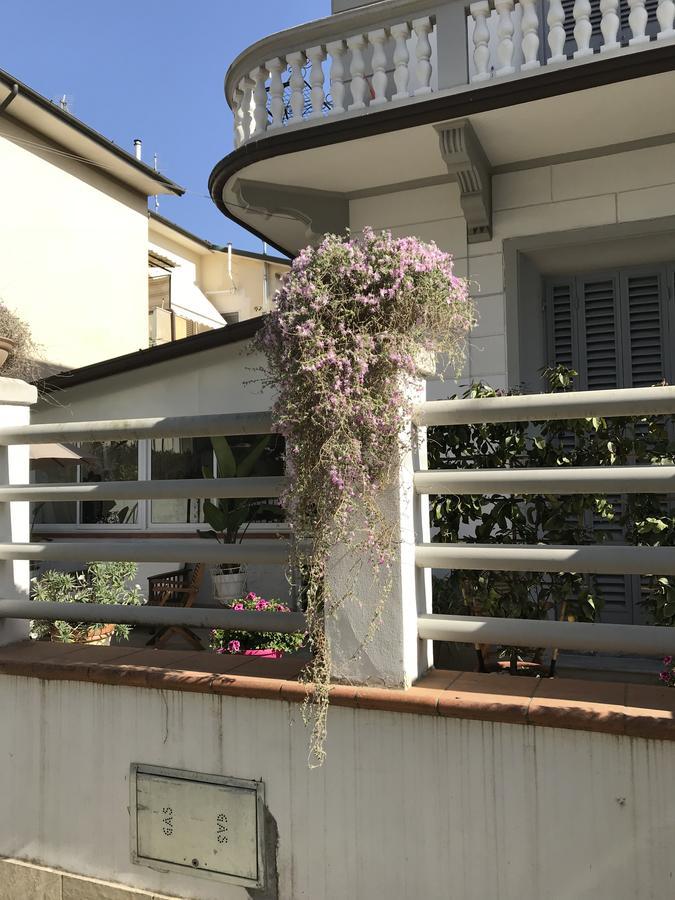 hotel lisà Viareggio Esterno foto