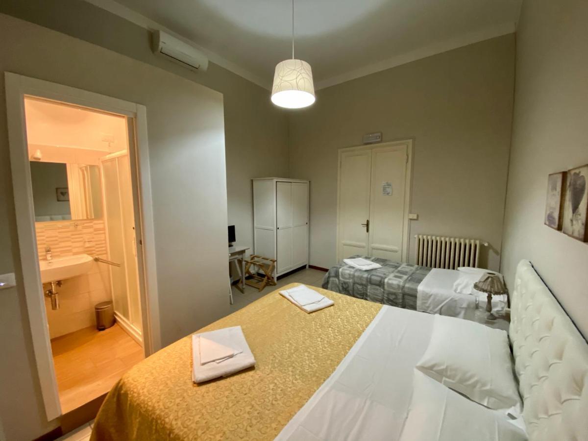 hotel lisà Viareggio Esterno foto