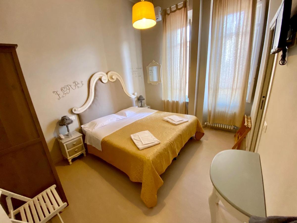 hotel lisà Viareggio Esterno foto